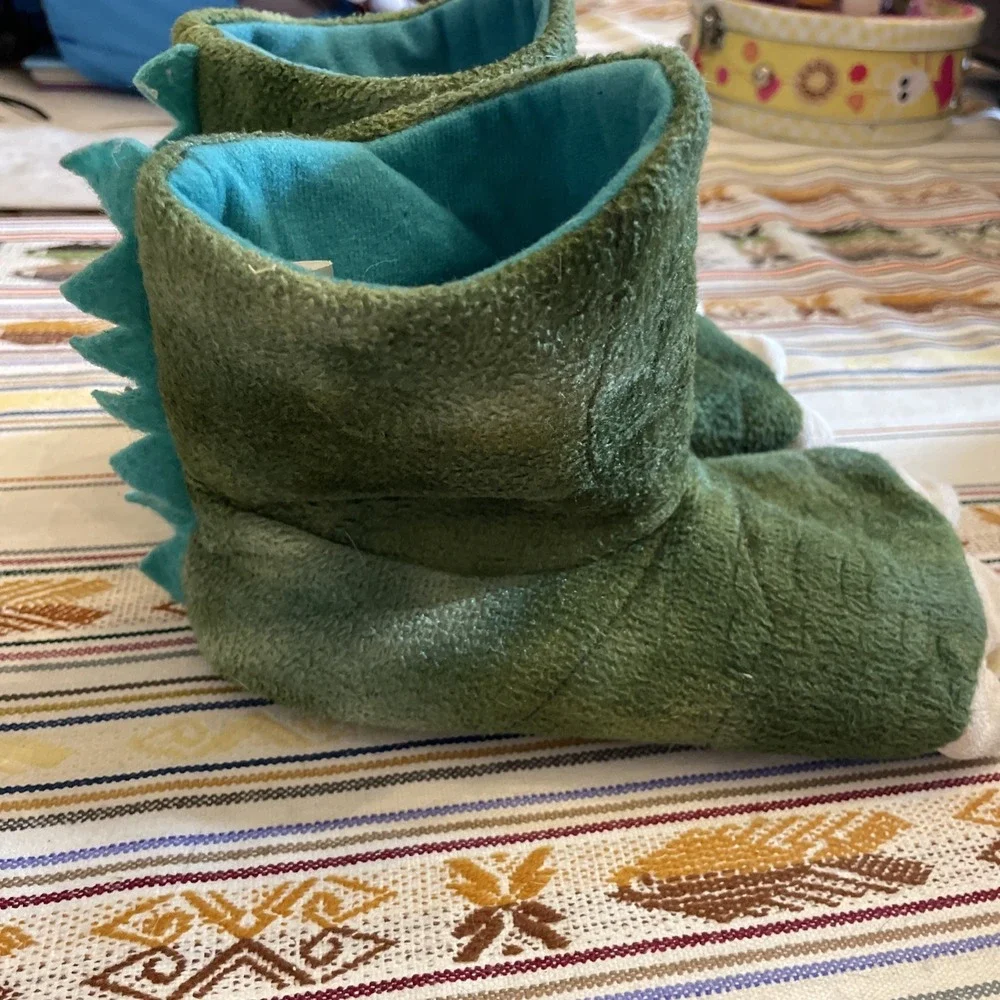 Green Dinosaur Slippers 2T-3T | Tall Ankle White Nails‎ | Play Creative Dress-up